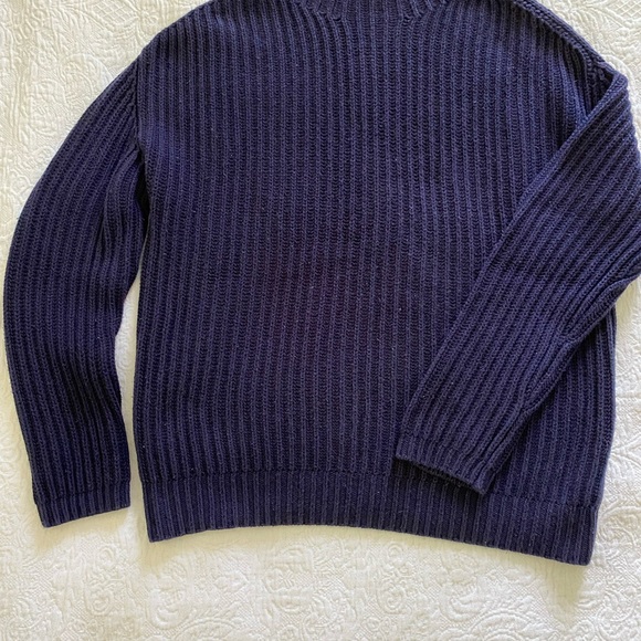 Gap ribbed sweater. Winter weight cotton. - Picture 3 of 5